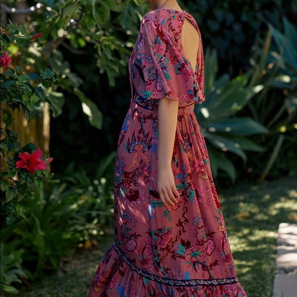 ✨NWT ANTHROPOLOGIE BEAUTIFUL FLORAL MAXI DRESS SIZE M I’ll take a decent offer✨ - Picture 3 of 13